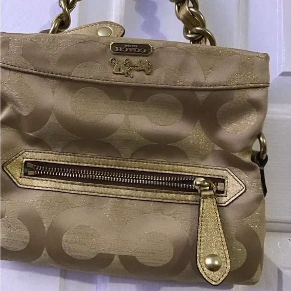 Coach Gold Chain Clutch - Picture 4 of 7